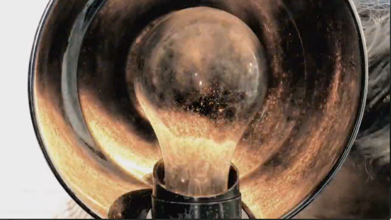 Snow Steam Iron - Curta de Zack Snyder: Portal Zack Snyder Brasil